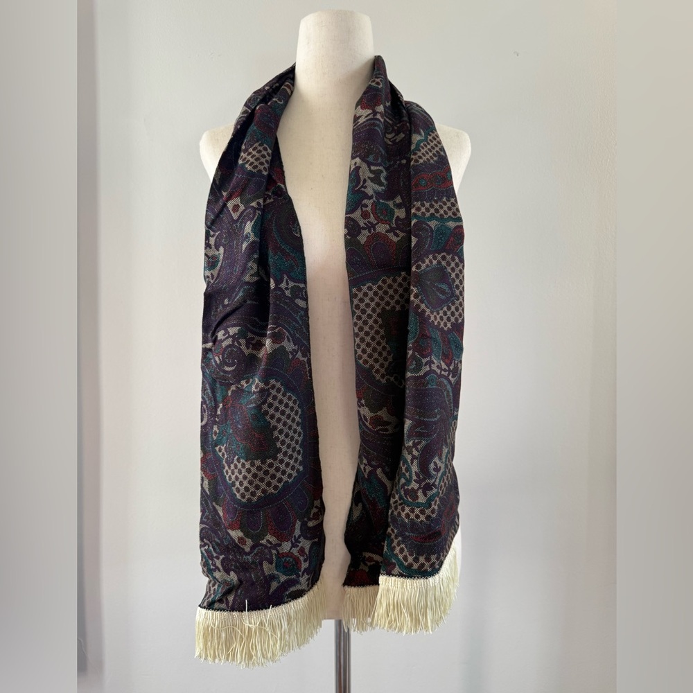 Black and Cream Geometric Scarf with Fringe